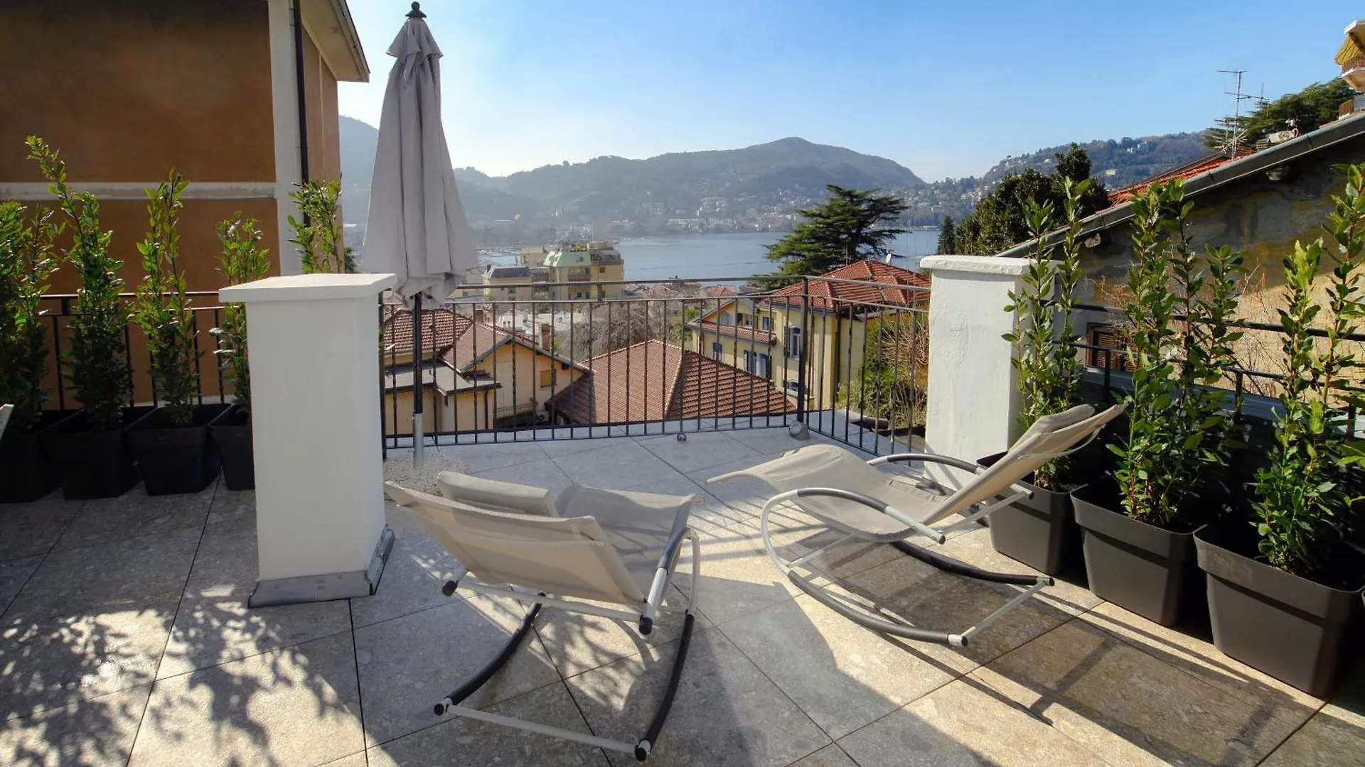Villa Miranda & Boat Como Italien